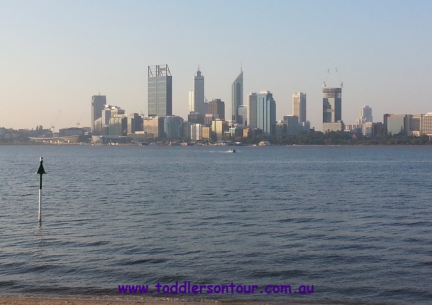 Perth skyline | Perth with Kids | Explore My City | BabyGlobetrotters.Net